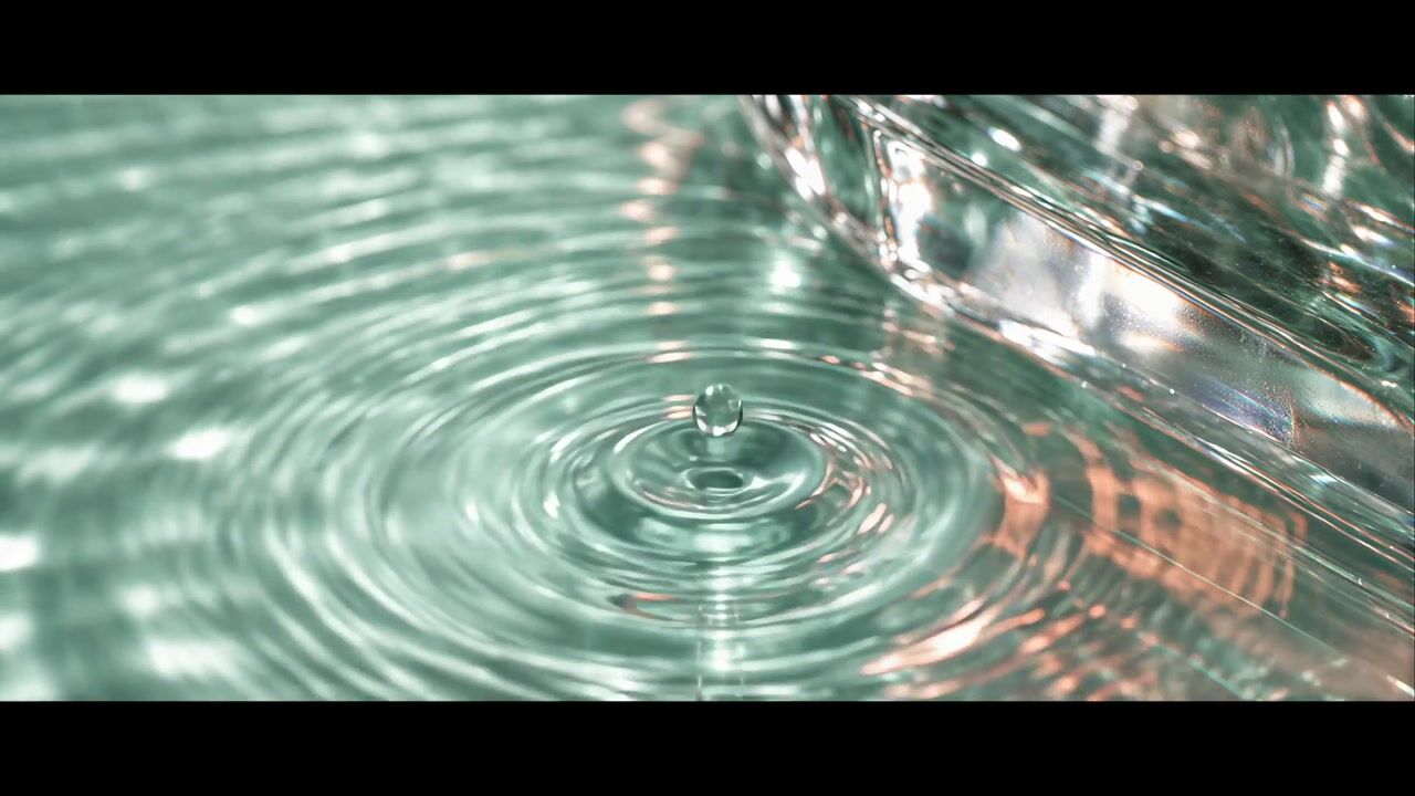 Still: “Nada” moisturising serum